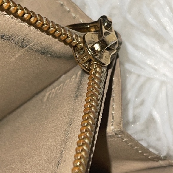 Authentic Louis Vuitton Vernis Sarah Wallet - Picture 14 of 16